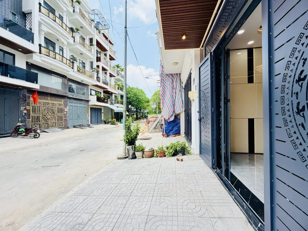 NHÀ PHỐ XÂY MỚI CÓ THANG MÁY ĐƯỜNG THẠNH LỘC 29, PHƯỜNG AN PHÚ ĐÔNG, TP.HCM - ảnh 4