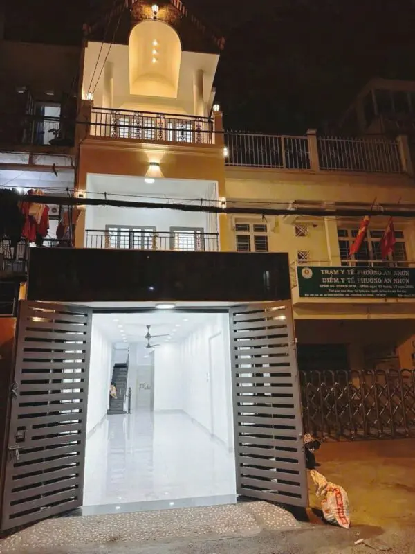 12,5 TỶ THƯƠNG LƯỢNG – NHÀ MẶT TIỀN HUỲNH KHƯƠNG AN, PHƯỜNG 5 GÒ VẤP – ĐANG CHO THUÊ 30 TRIỆU/THÁNG - ảnh 2
