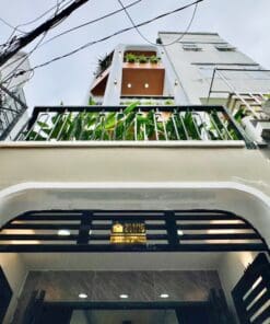 NHÀ CÓ KẾT CẤU 4 TẦNG • GẦN CHỢ GÒ VẤP ĐƯỜNG NGUYỄN THÁI SƠN P5 GÒ VẤP