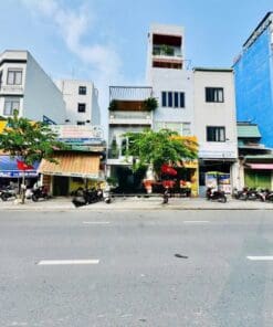 MẶT TIỀN ĐƯỜNG 30M DƯƠNG QUẢNG HÀM P5 THUẬN TIÊN KD ĐA NGÀNH • 3 TẦNG + HẦM