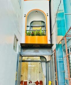 MUA 1 ĐƯỢC 2 SỞ HỮU NGAY NHÀ ĐẸP HIỆN ĐẠI GẦN CHỢ PHẠM VĂN BẠCH P12